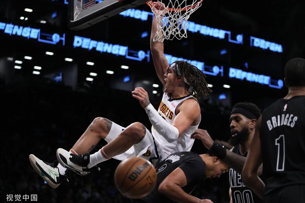 的高抬腿动 的高抬腿动